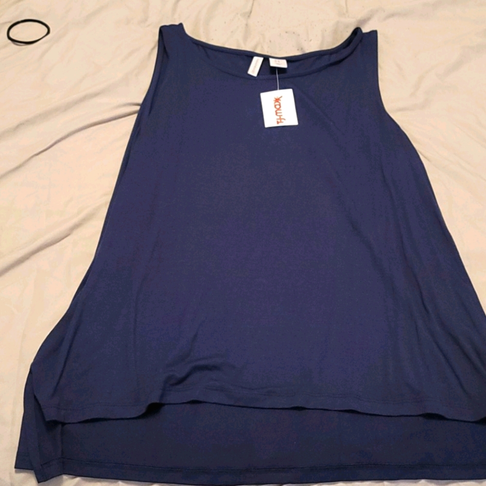 Womens flowy tank top